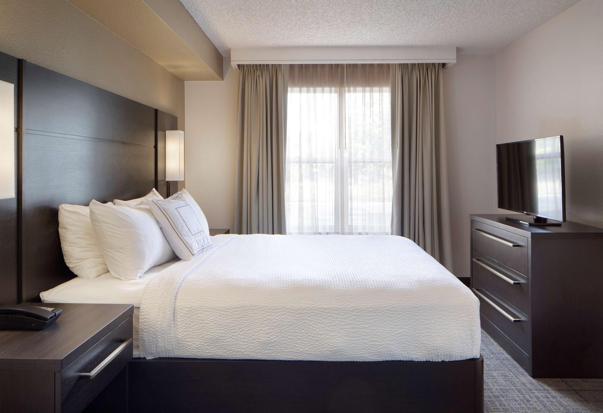 Sonesta Es Suites فريسنو المظهر الخارجي الصورة