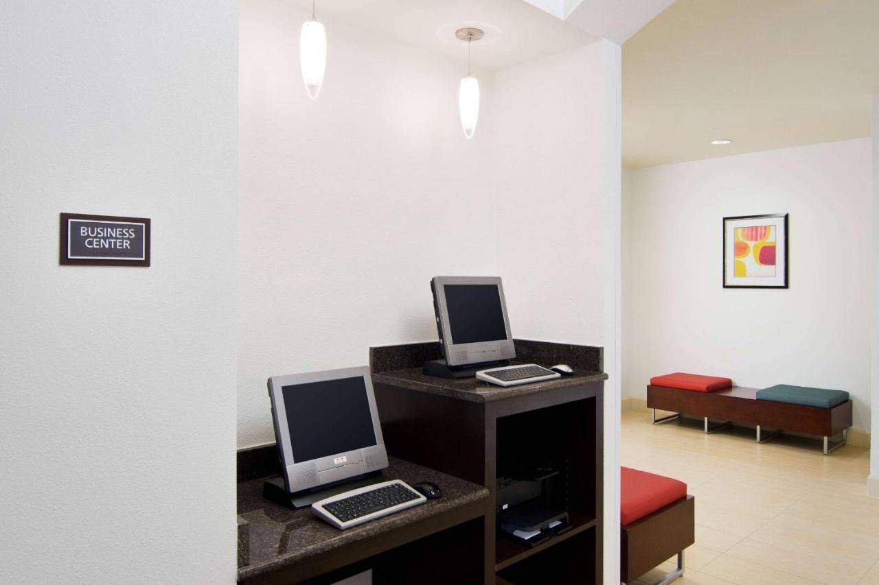 Sonesta Es Suites فريسنو المظهر الخارجي الصورة