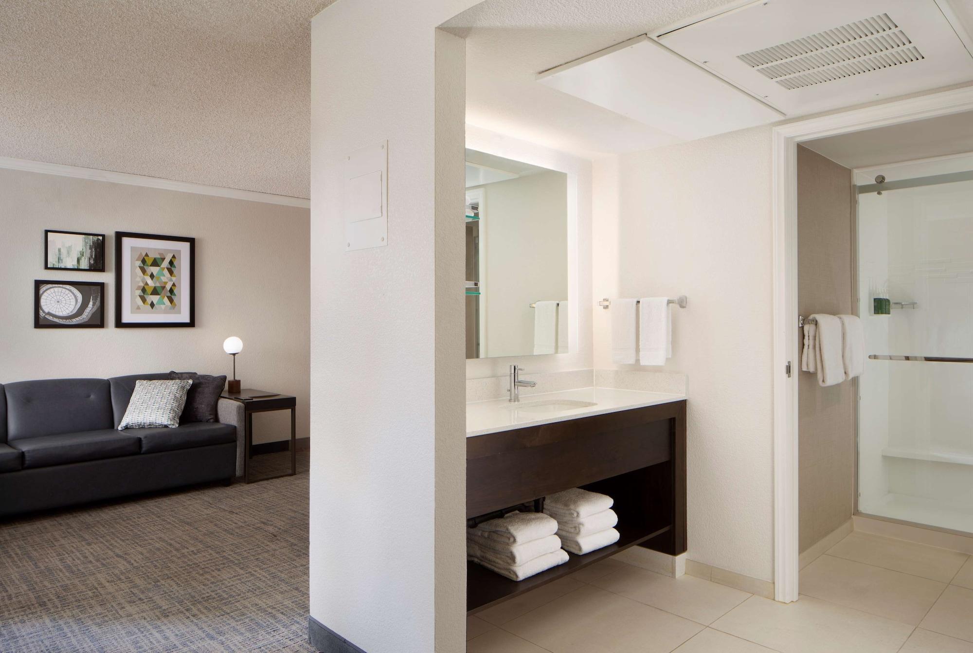 Sonesta Es Suites فريسنو المظهر الخارجي الصورة